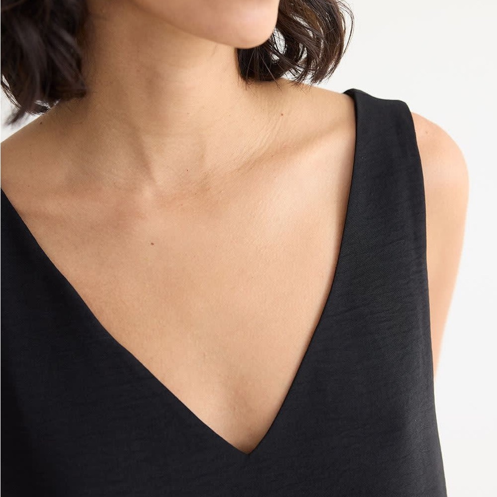 Sz XXS reitmans Black Sleeveless V-Neck Dress sleeveless midi - Picture 3 of 10